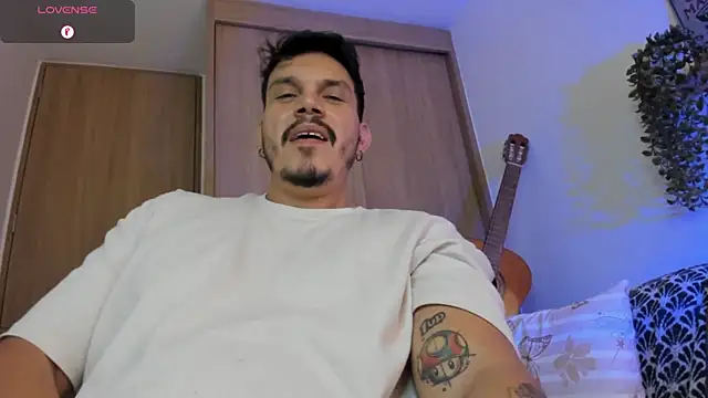 alejandro_stark webcam