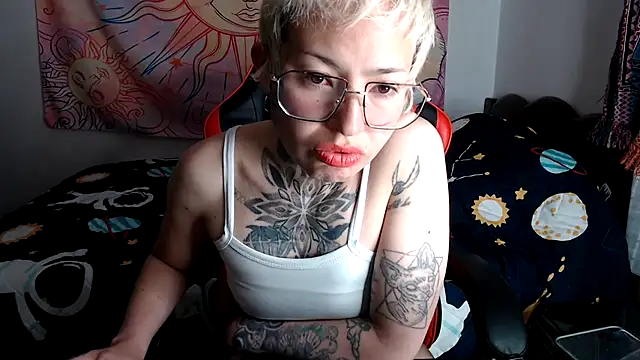 ArrangedFoot webcam