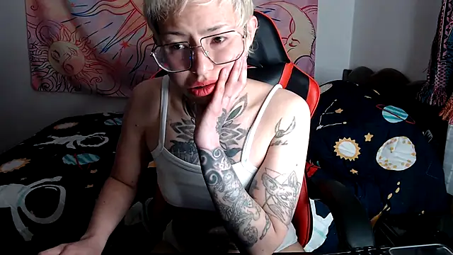 ArrangedFoot webcam