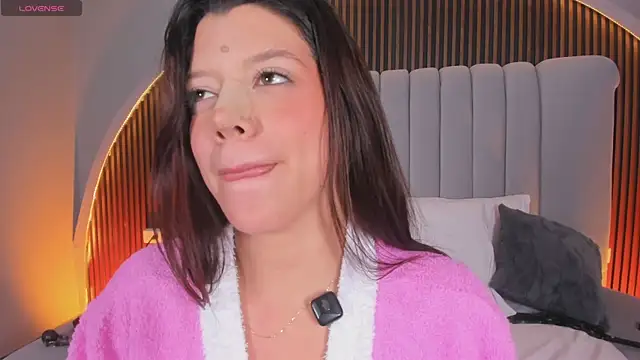 emperatriz_reyes (G young) - GOAL:SLOWLY SUCKING THE TONGUE