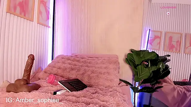 Amber_sophie