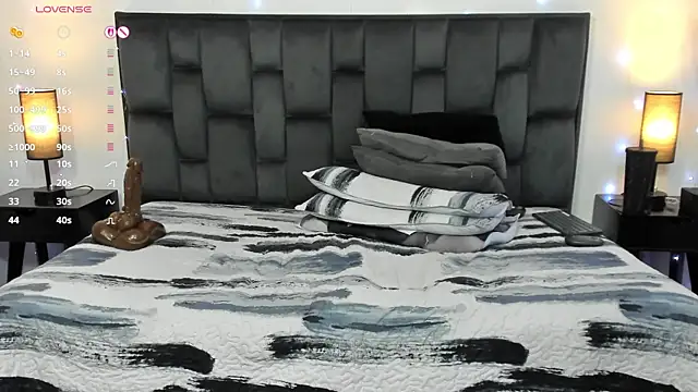 MartinaMadisson webcam