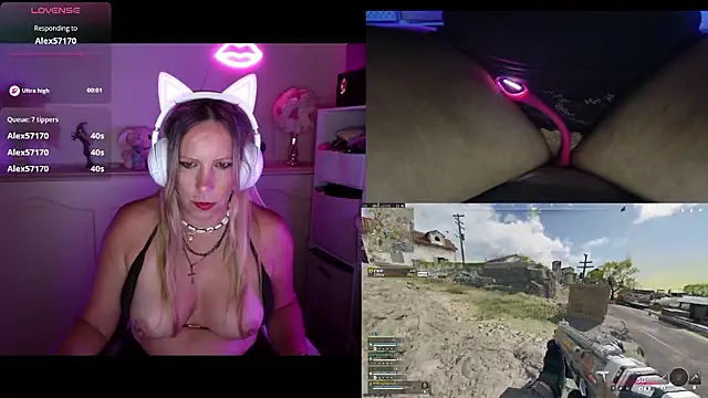 Angie-night webcam