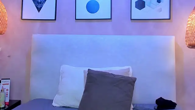 Piinksoul149 webcam