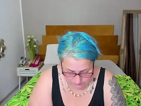 Sugarmommy_69X live cam on StripChat
