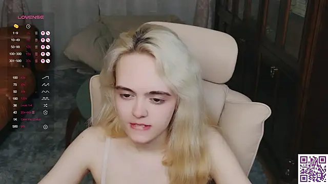 Oxcy_Secret webcam