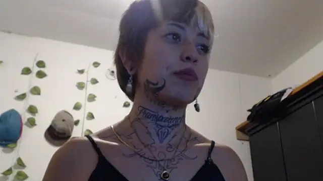 seley222 live cam on StripChat