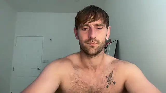lukegunn live cam on StripChat