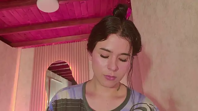 Angel-umbra live cam on StripChat