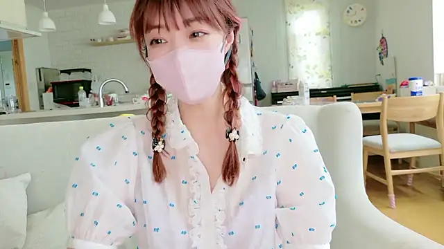 suzu_1201 (F milf) - 🆕セクシー下着お披露目❣️お尻グイグイ