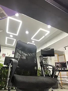 miss_vanessataylor's room