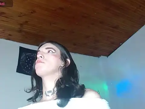 Scarlett_crastrawberry webcam