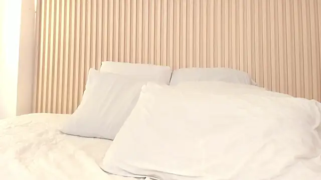 daiana_curly webcam