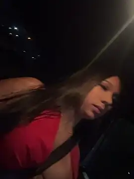 BitchySalome webcam