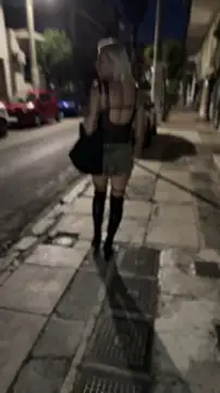HOTLadyluna webcam