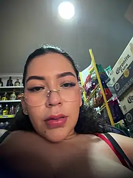 victoriaarose - VictoriaaRose's free webcam - UK Sex Cams