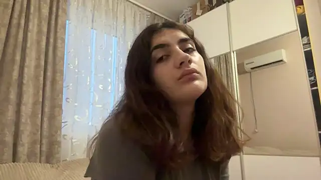 Ledi_Asthik webcam