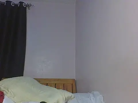 spicy_cherrie live cam on StripChat
