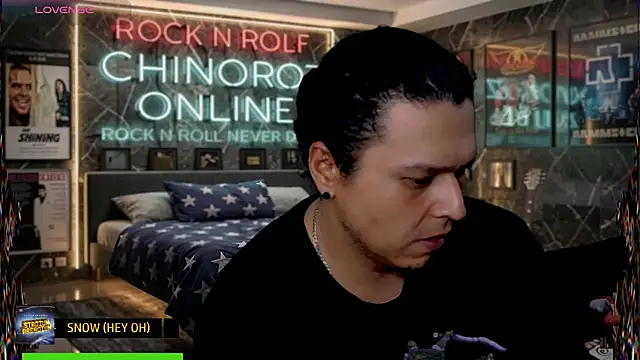 chino_roz webcam