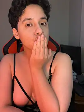 HUMANXTHING live cam on StripChat