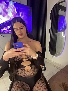 Naughtysofiaa webcam