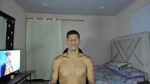 Toptony22 webcam