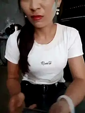 Thobaby112 live webcam