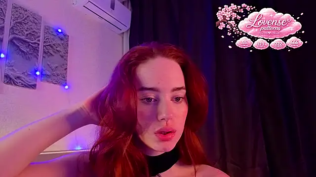 StacyWatts live cam on StripChat