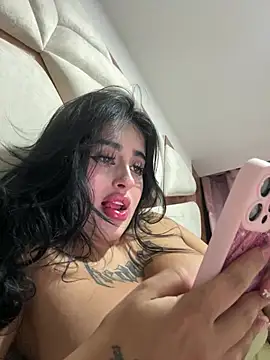 milk_lee7 - Milk_lee7's free webcam - UK Sex Cams