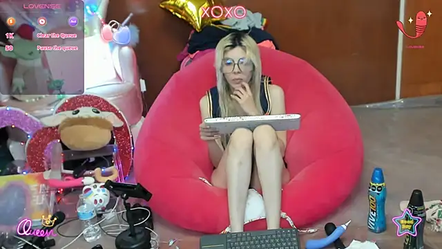 Skinygirl webcam