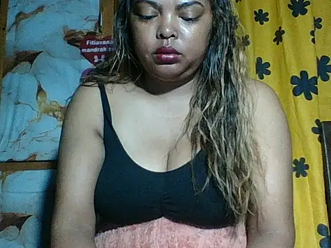 SEXY_METISE webcam