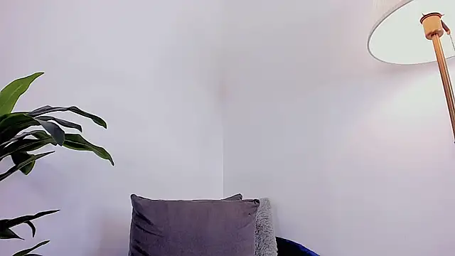 sweet_karinpaz777 webcam