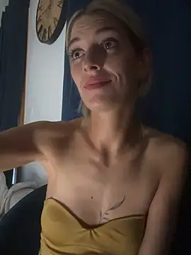 Bellalolahot