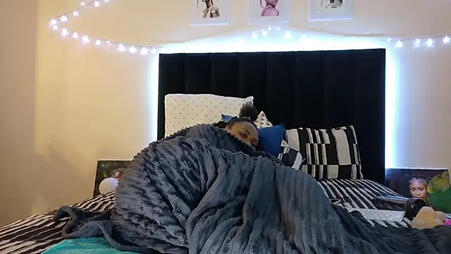 chloechrome webcam