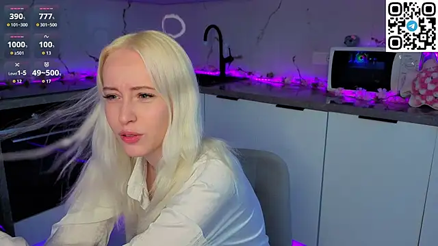 Anadeyaaa webcam