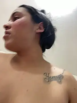 Ivy_08 webcam