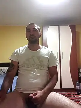 Emanuel-chriss webcam