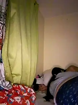 LauraHorny69 webcam