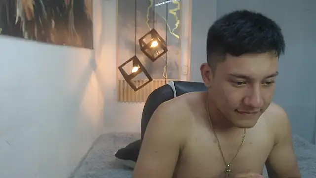DominantBoy4 live cam