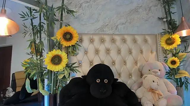 LittleeJaz live webcam