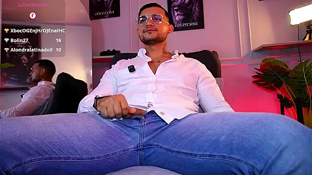 Marco_Vega webcam