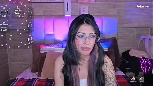 mia_devine_ - Mia_devine_'s free webcam - UK Sex Cams