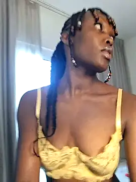 nemcy_bae (F young) - 👋 hi, let's have 😁 fun