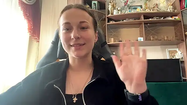 TaIliedGuest live cam on StripChat