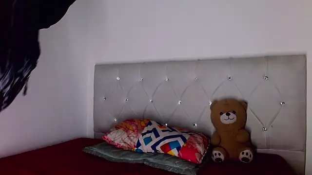 Angel_foxc13 live cam