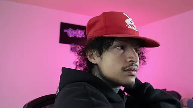 trieone webcam