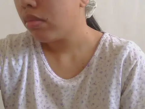 ChubbyButty live cam on StripChat