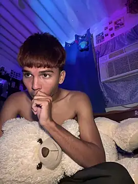 sexyboyandrs live cam on StripChat