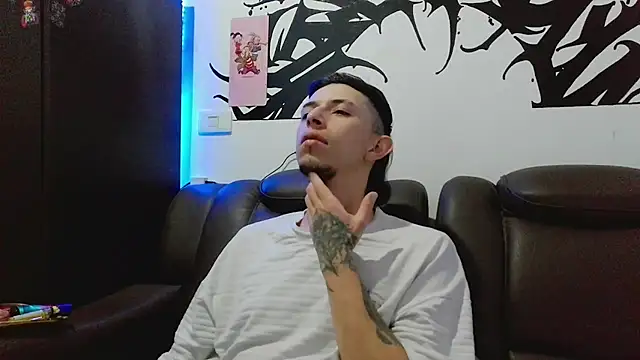 Chris__Jones webcam