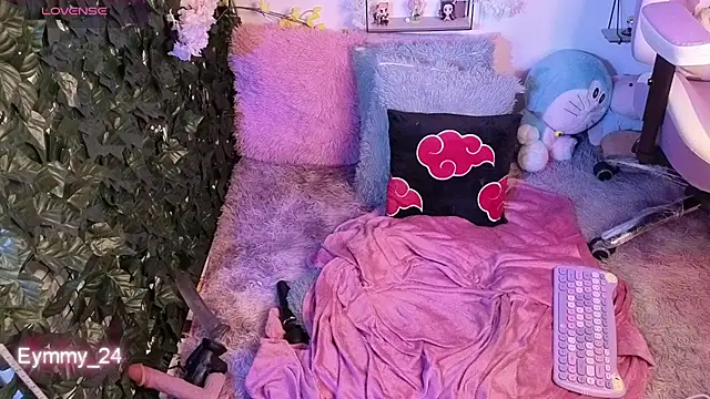 Eymmy_24 webcam